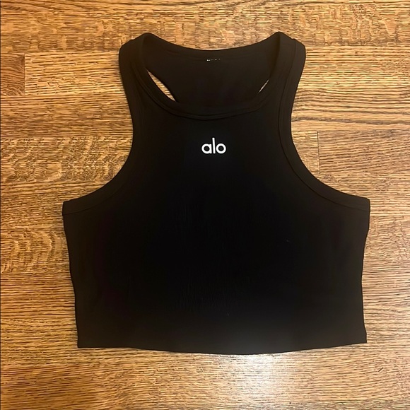 ALO Yoga Black Sleeveless Crop Tank Top - Picture 1 of 3